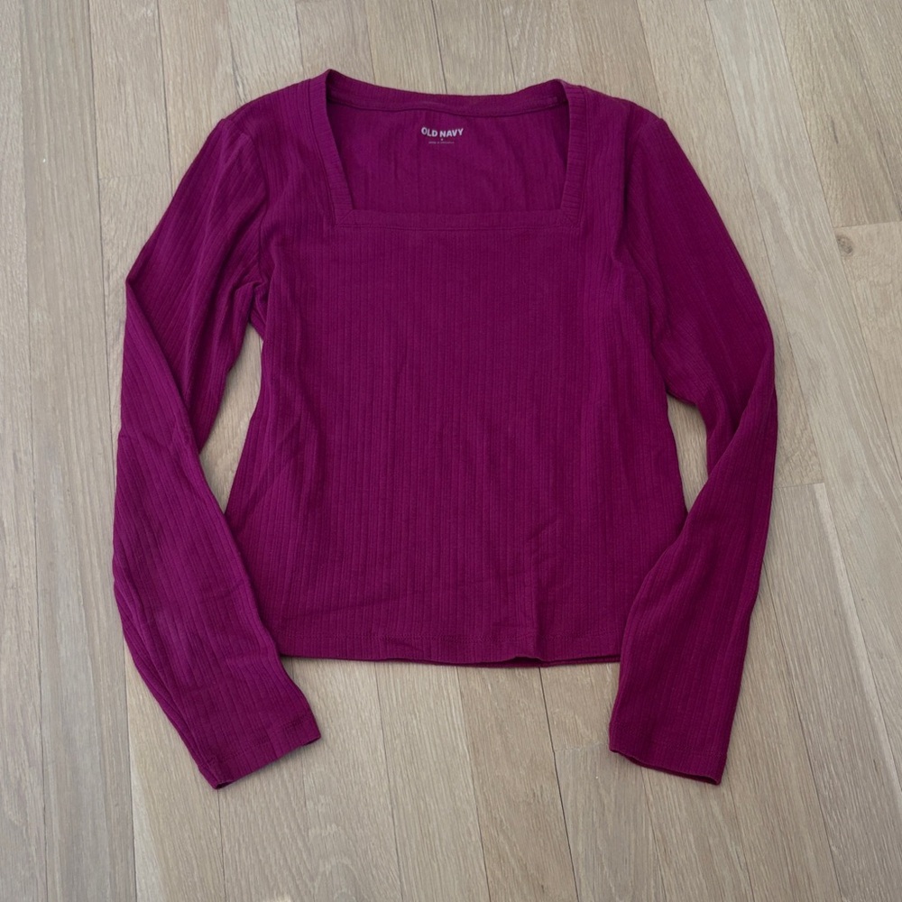 Old Navy Women's Fuchsia Long Sleeve Tee